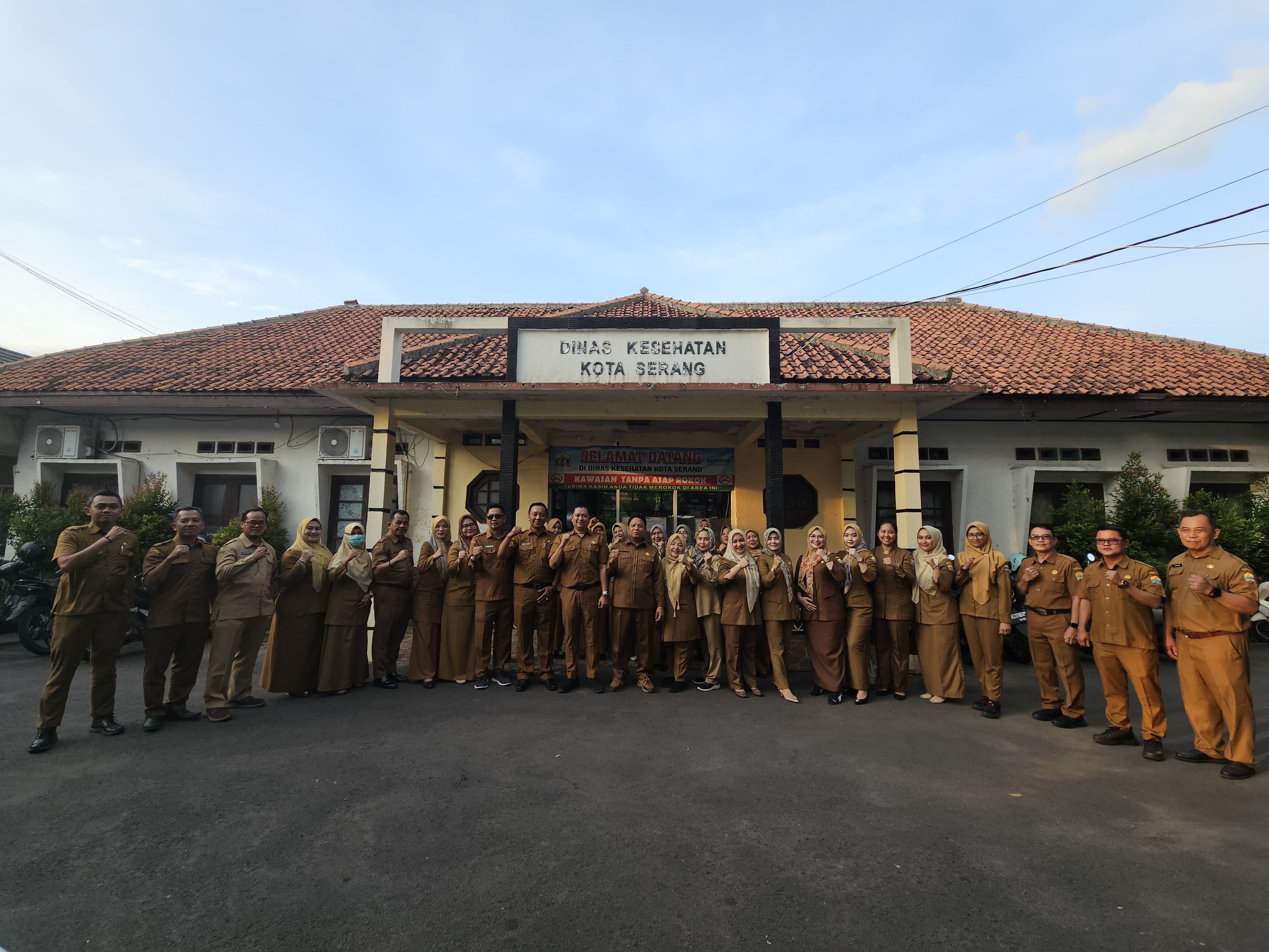 Serah Terima Jabatan di Lingkungan Dinas Kesehatan Kota Serang
