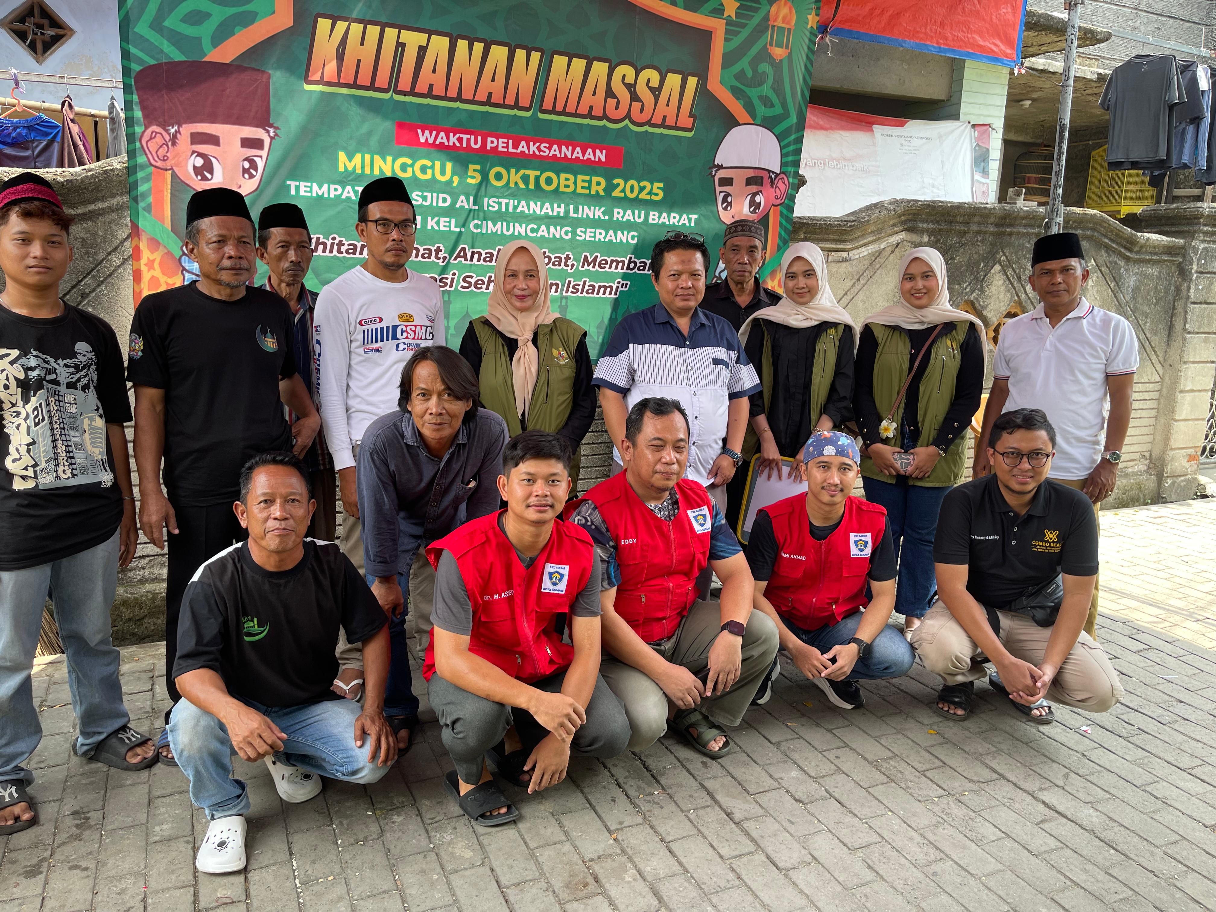 Khitanan Massal Bersama Dinas Kesehatan Kota Serang di Masjid Al Isti’anah