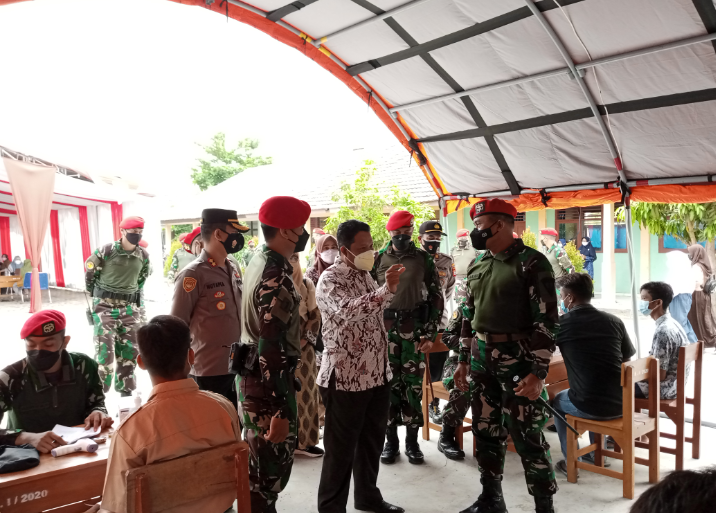 Serbuan Vaksinasi untuk Masyarakat Grup 1 Kopassus