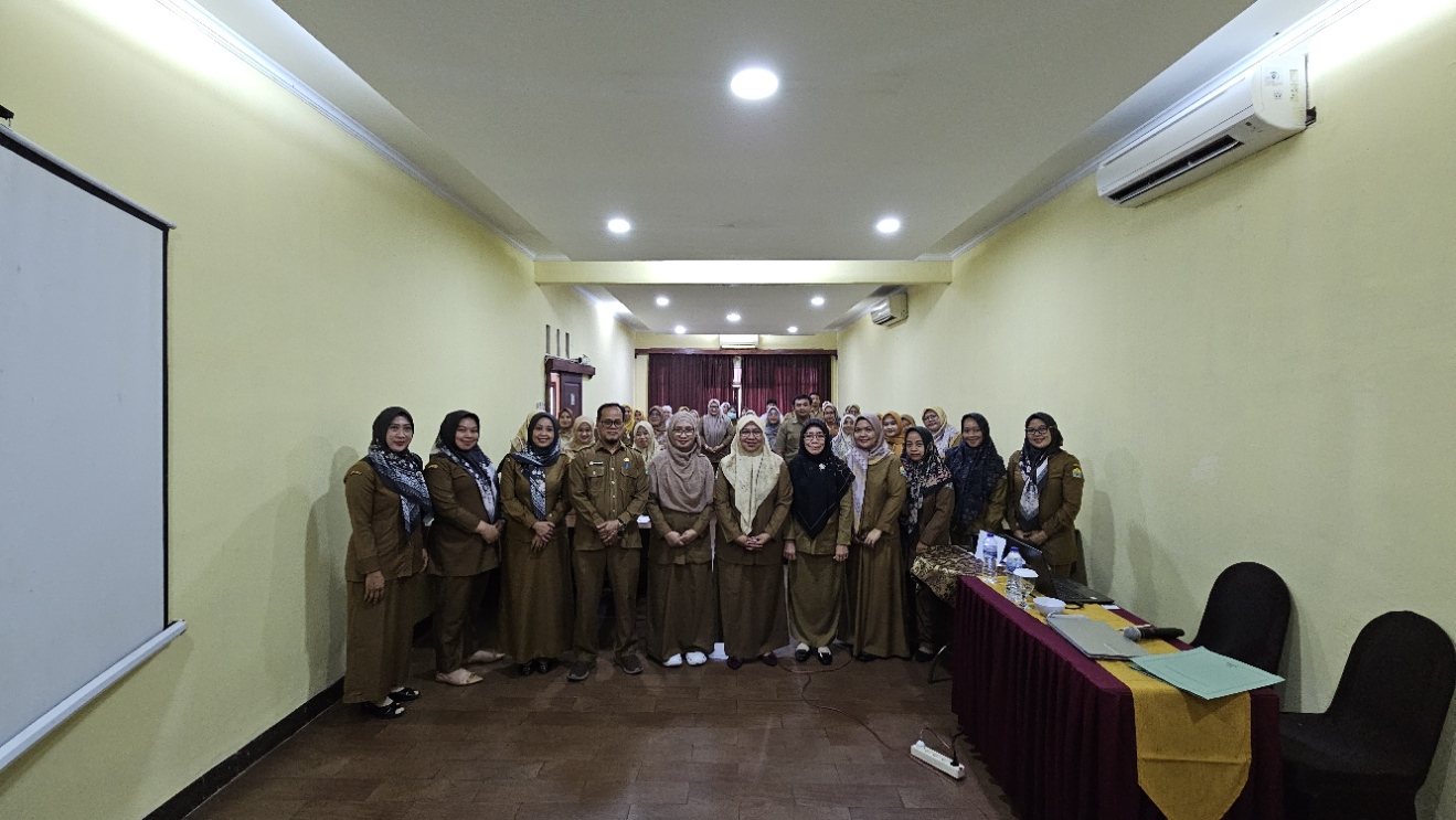 Pertemuan Evaluasi Obat untuk Sosialisasi Format Telaah Obat JKN di Kota Serang