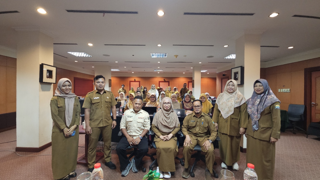 Pelatihan Pengawasan Kualitas Air Minum untuk Penguatan Kompetensi Tenaga Kesehatan di FKTP