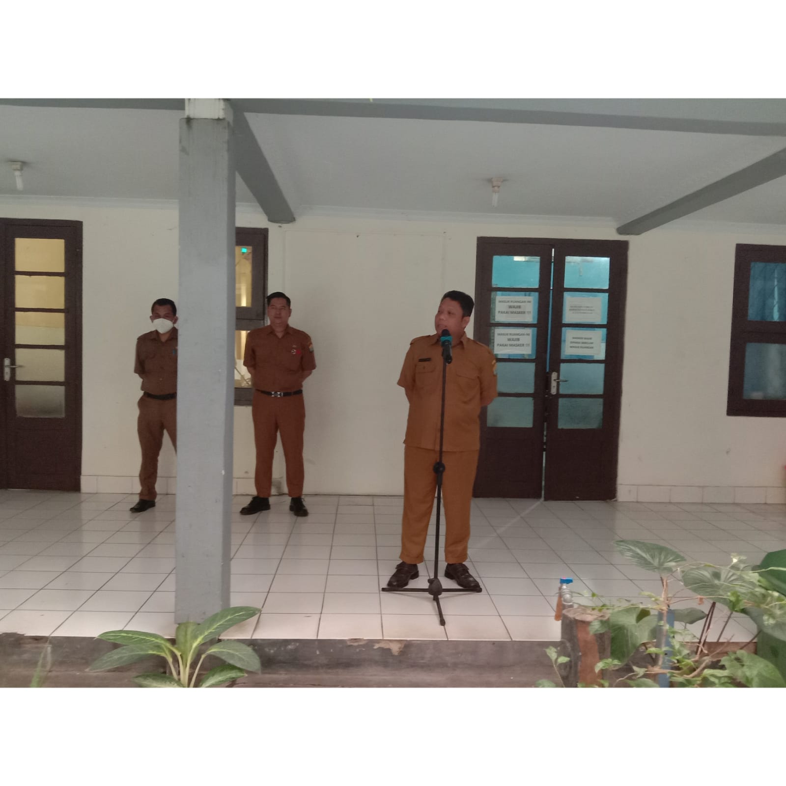 Apel pagi di Lingkungan Dinas Kesehatan Kota Serang, Kamis 14/06