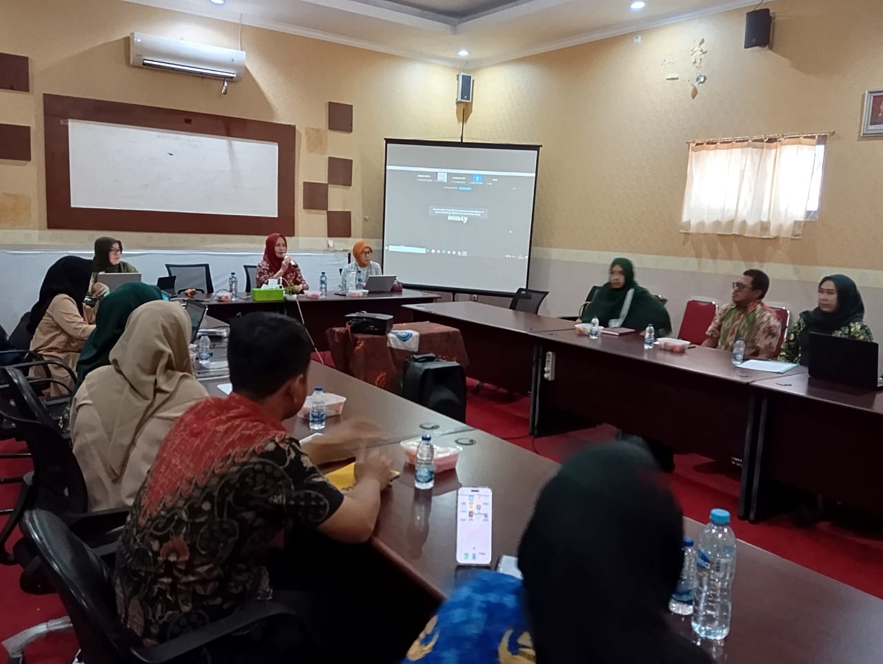 Giat Kemenkes terkait deteksi dini berat badan lebih & obesitas pada anak sekolah